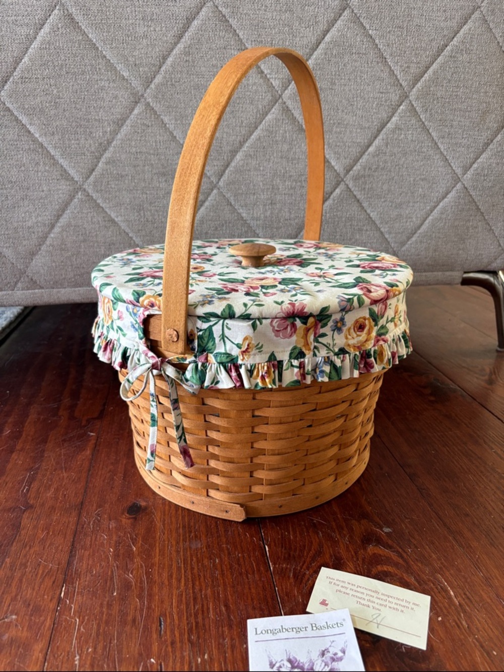 1995 Longaberger Hostess Floral Sewing Basket - Picture 3 of 8